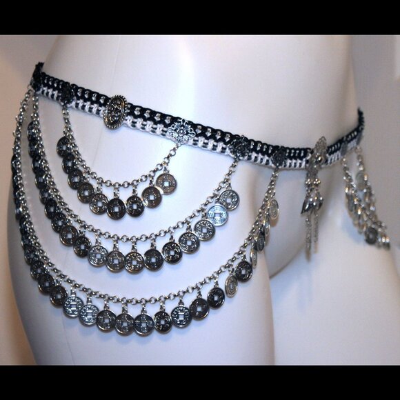 Jewelry - Bellydance-inspired belly chain